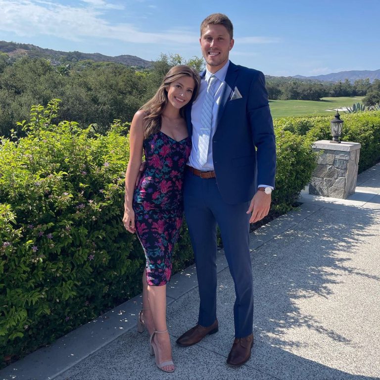 Who is Matt Ryan Dating? His Girlfriend, Parents, Family, Salary, and