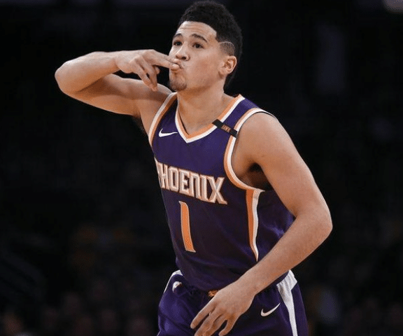 Devin Booker got voted « NBA best dressed player » by popular NBA