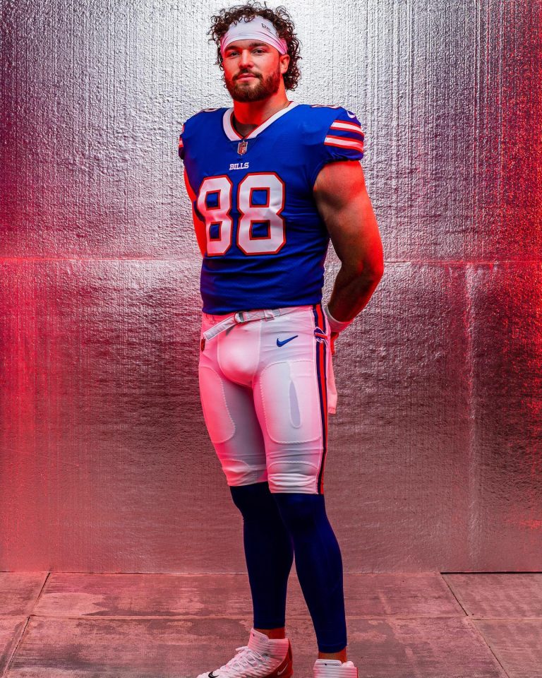 Who is the Girlfriend of Dawson Knox? His Parents, Family, Salary, Jersey - yebscore.com