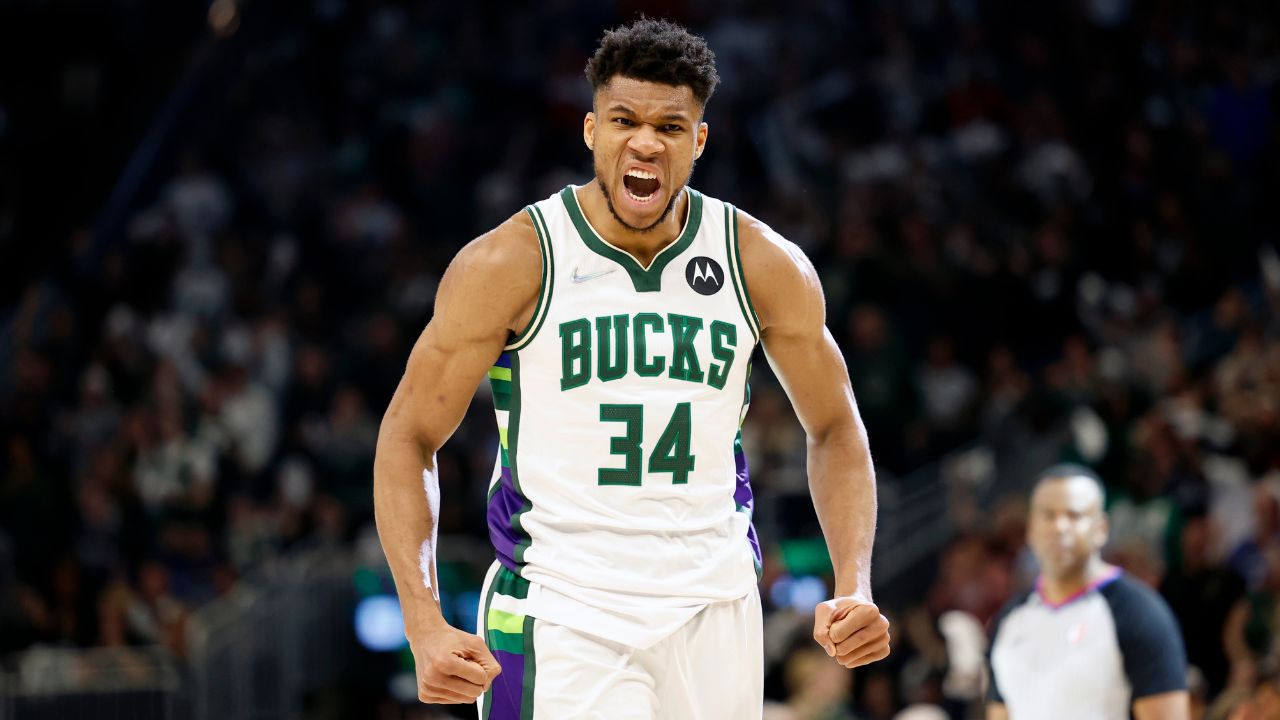 Reports: Giannis Antetokounmpo Is Ready To Leave Bucks Amid Rumors Of Him  Joining Knicks