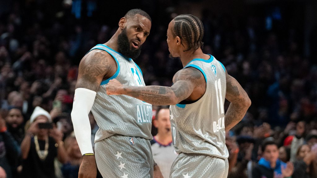 LeBron James DeMar DeRozan Los Angeles Lakers