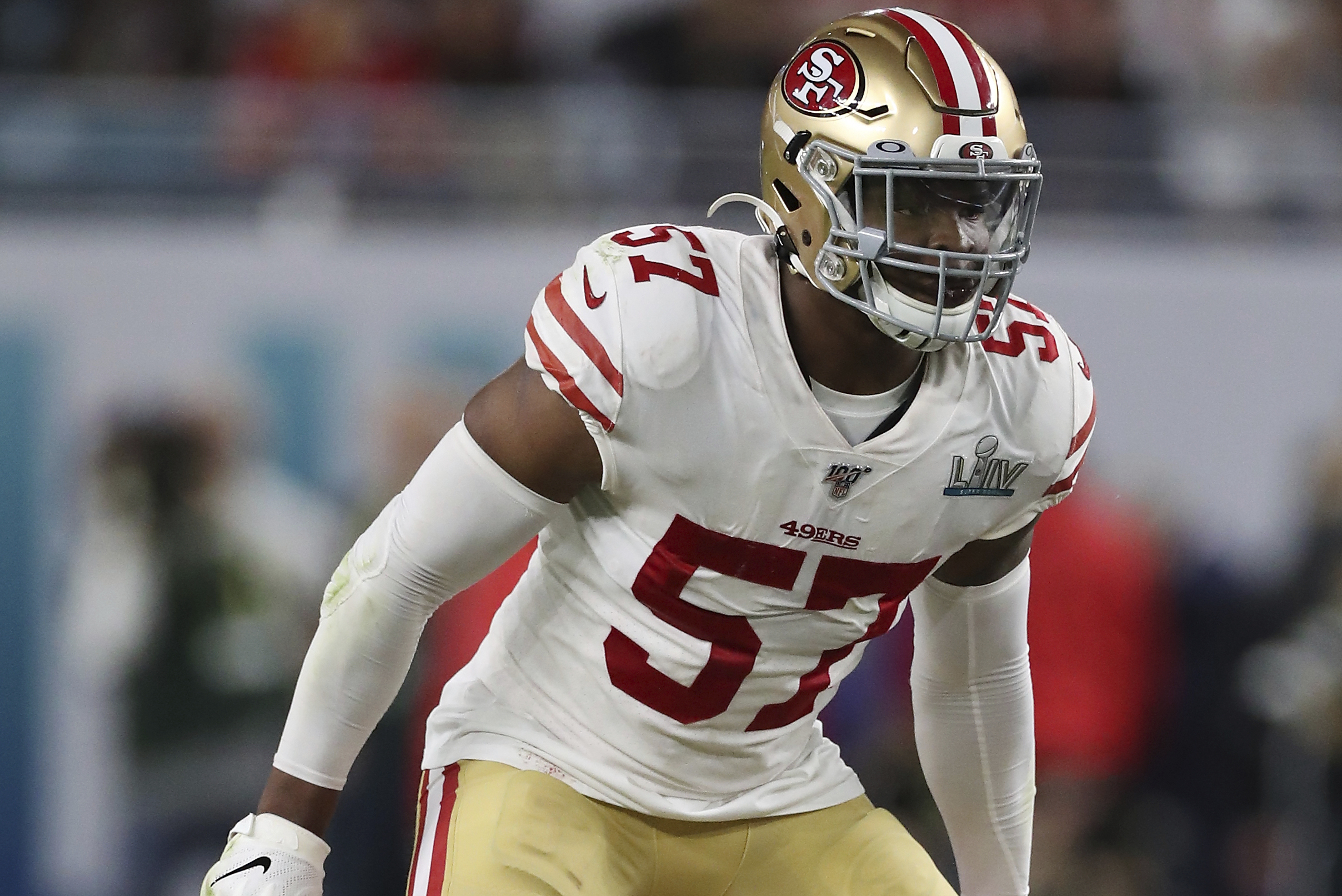 San Francisco 49ers linebacker Dre Greenlaw during an NFL football game  against the Los Angeles Rams in Santa Clara, Calif., Monday, Oct. 3, 2022.  (AP Photo/Jed Jacobsohn Stock Photo - Alamy