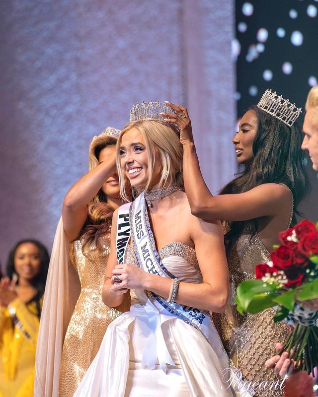 Miss Michigan' Aria Hutchinson In Attendance For Lions Home Opener – OutKick