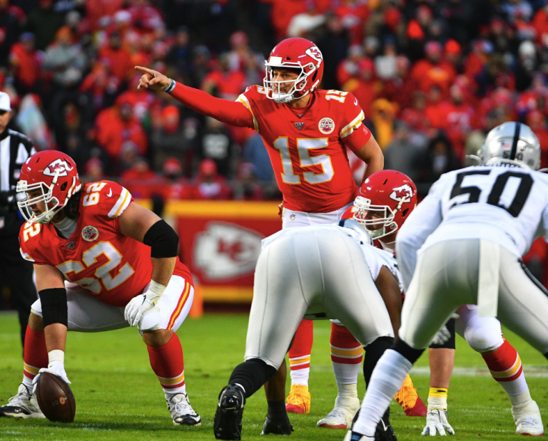 Las Vegas Raiders vs Kansas City Chiefs Week 5 2022: TV Coverage, Live ...