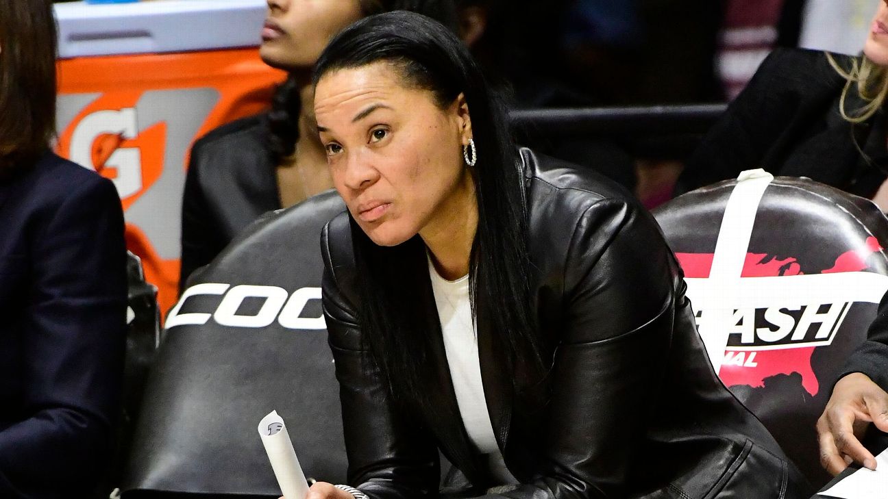 Dawn Staley outfits, ranked: South Carolina coach's sideline fashion, from  iconic jacket to Cheyney State throwback jersey