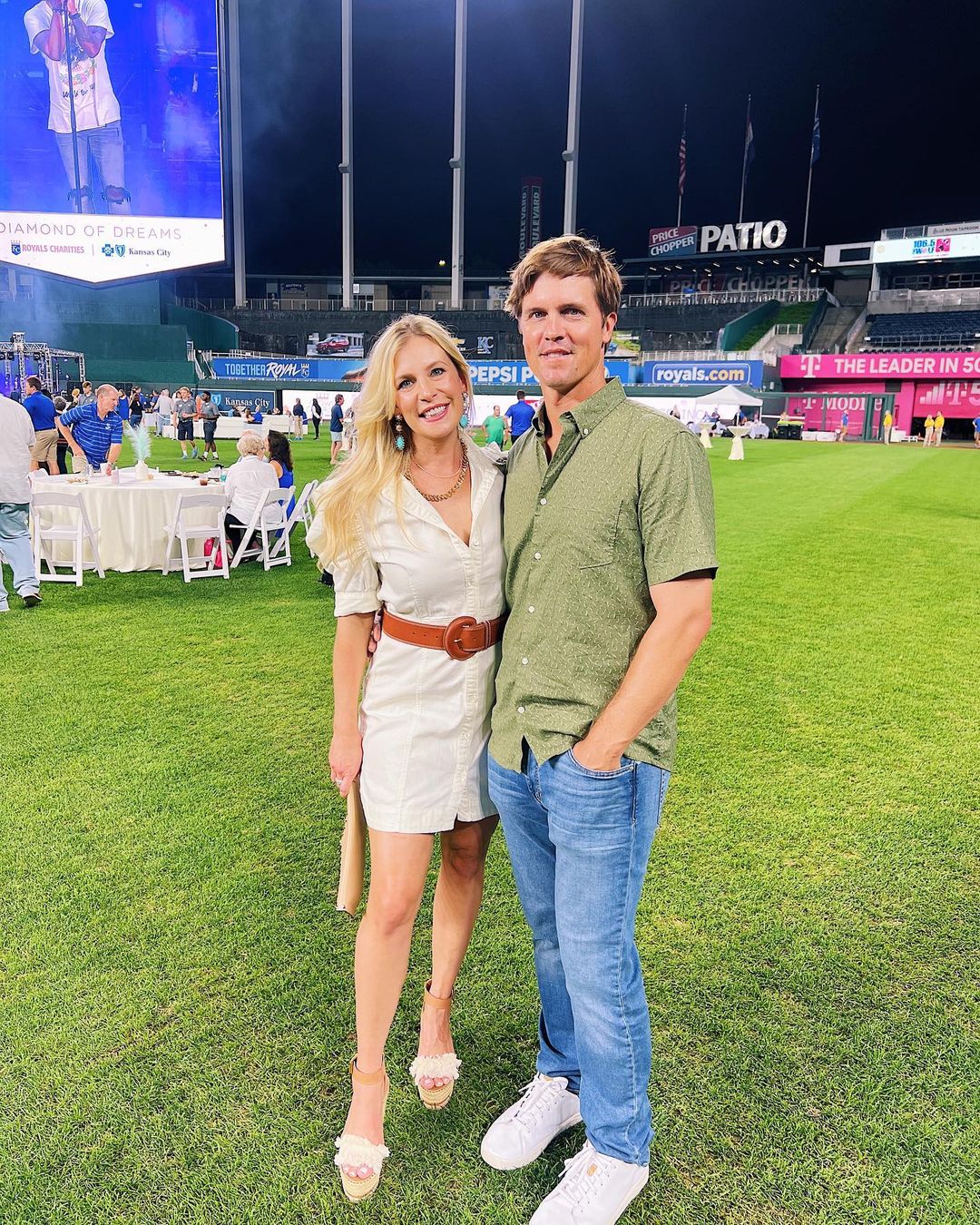 Kansas City Royals Zack Greinke and wife Emily Greinke share a family  moment from the Kauffman Stadium