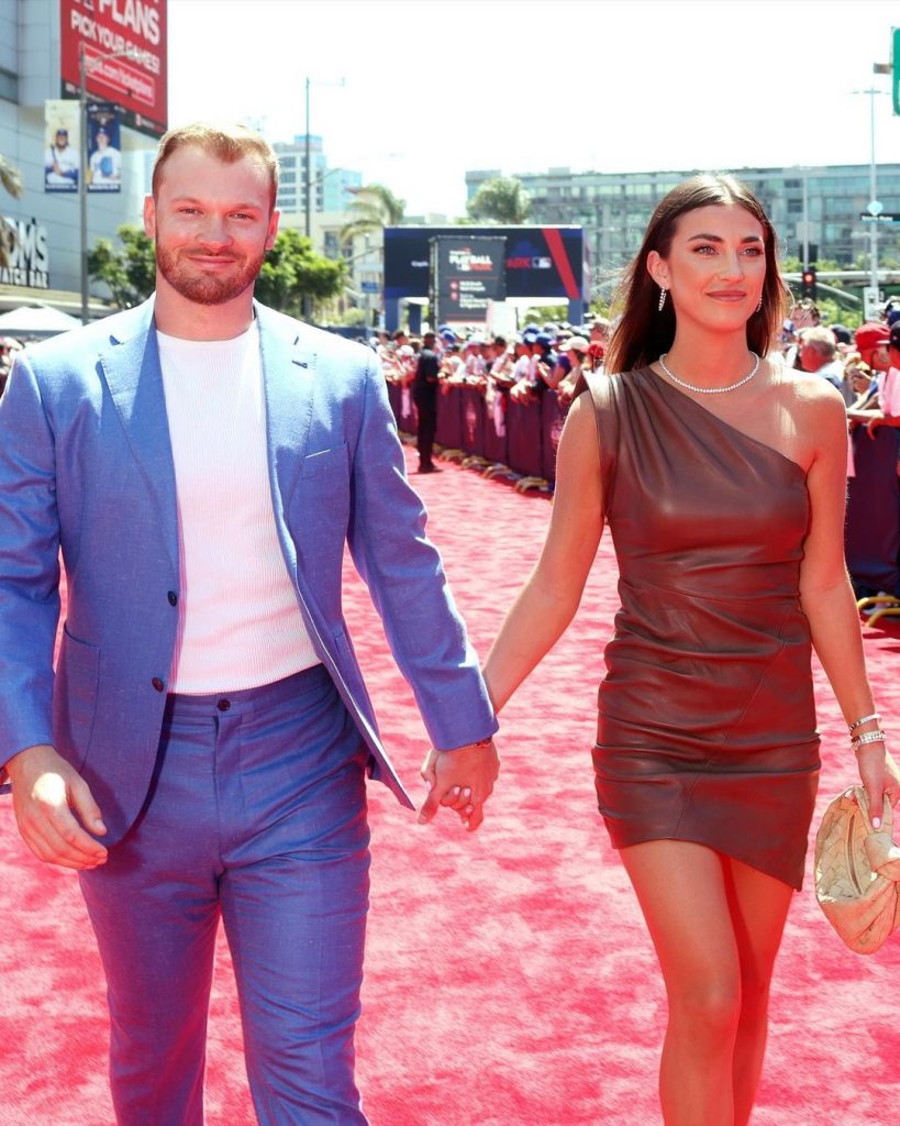 Ian Happ and his girlfriend