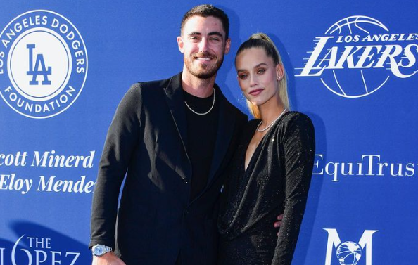 Chicago Cubs Star Cody Bellinger and Model Chase Carter Are Engaged - The  Messenger