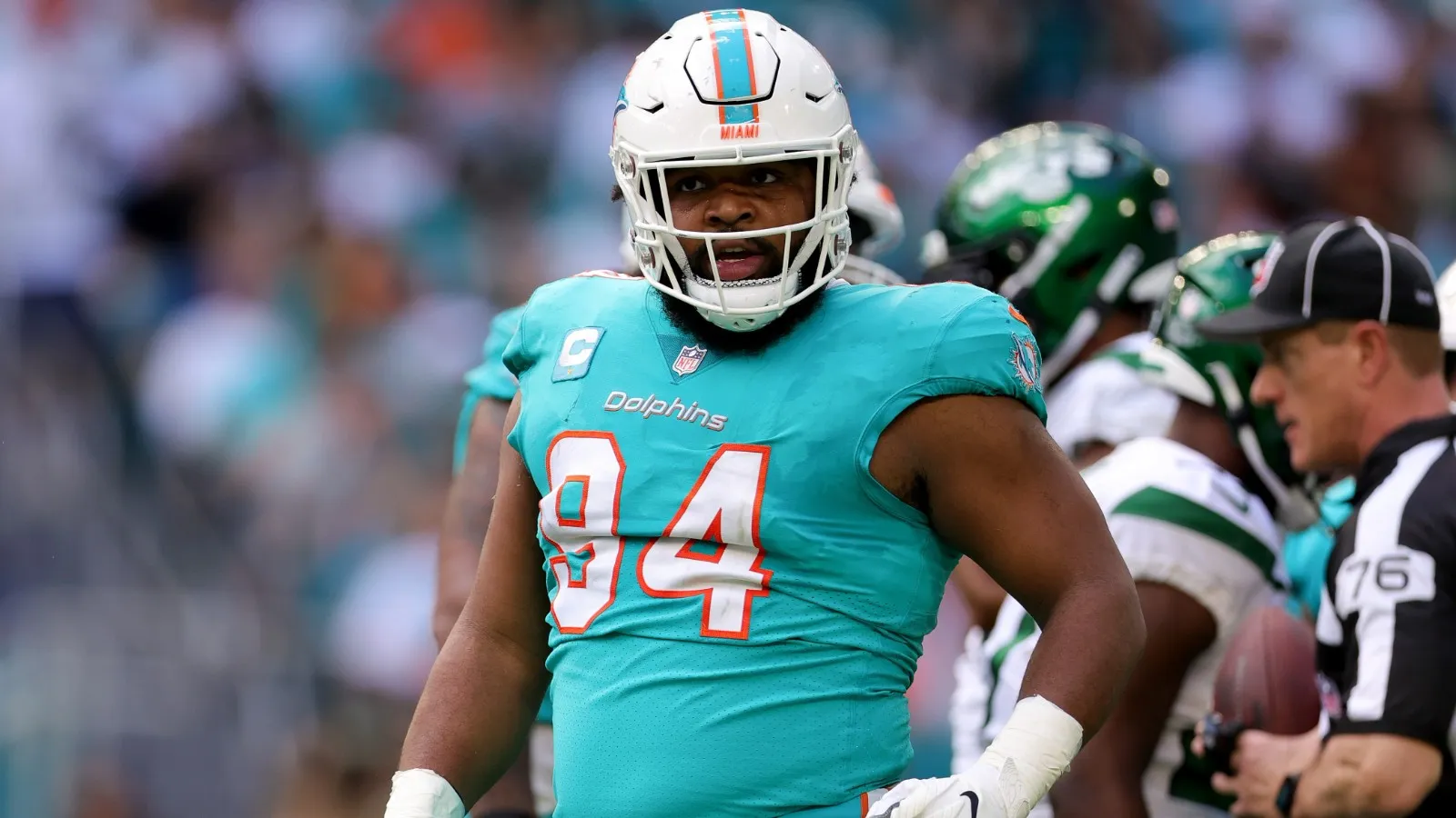 Dolphins’ Christian Wilkins Sitting Out Practice Sessions Expecting