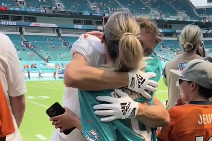 TikTok star Alix Earle sparks romance with Miami Dolphins receiver Braxton  Berrios