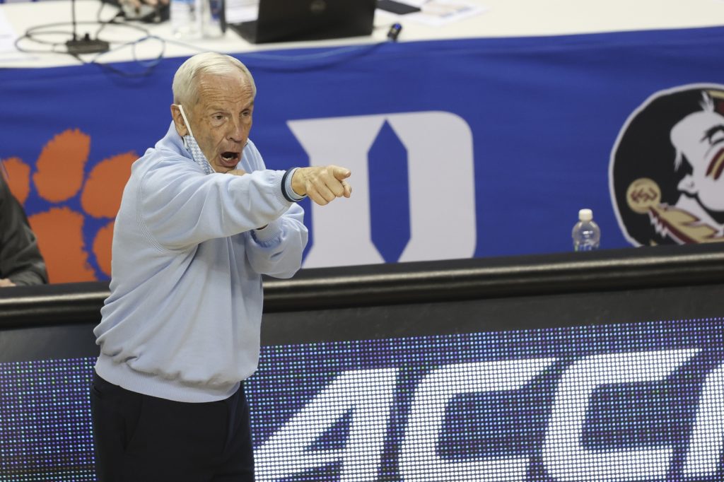 North Carolina coach Roy Williams retires