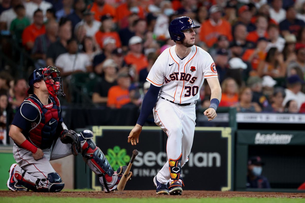 MLB Roundup Astros Pound