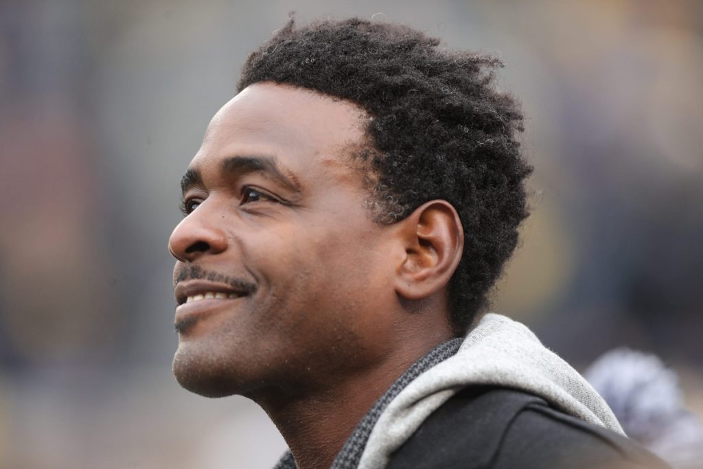 Chris Webber was one of the player who deserved a hall of fame