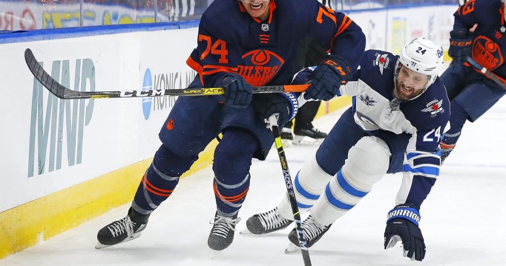 Jets Open First Round