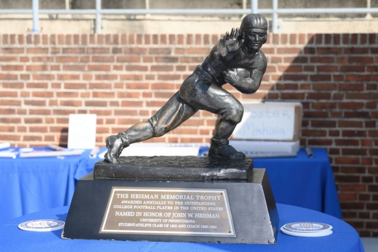 Heisman Trophy Finalists 2022 College Football Candidates For The Trophy