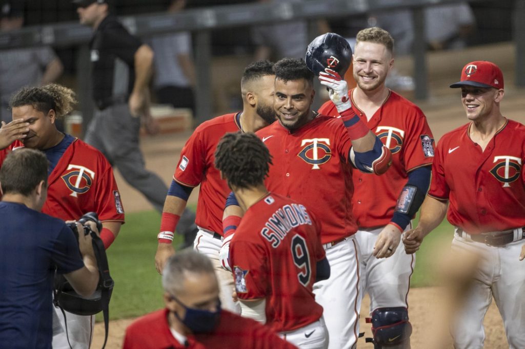 MLB Roundup Twins