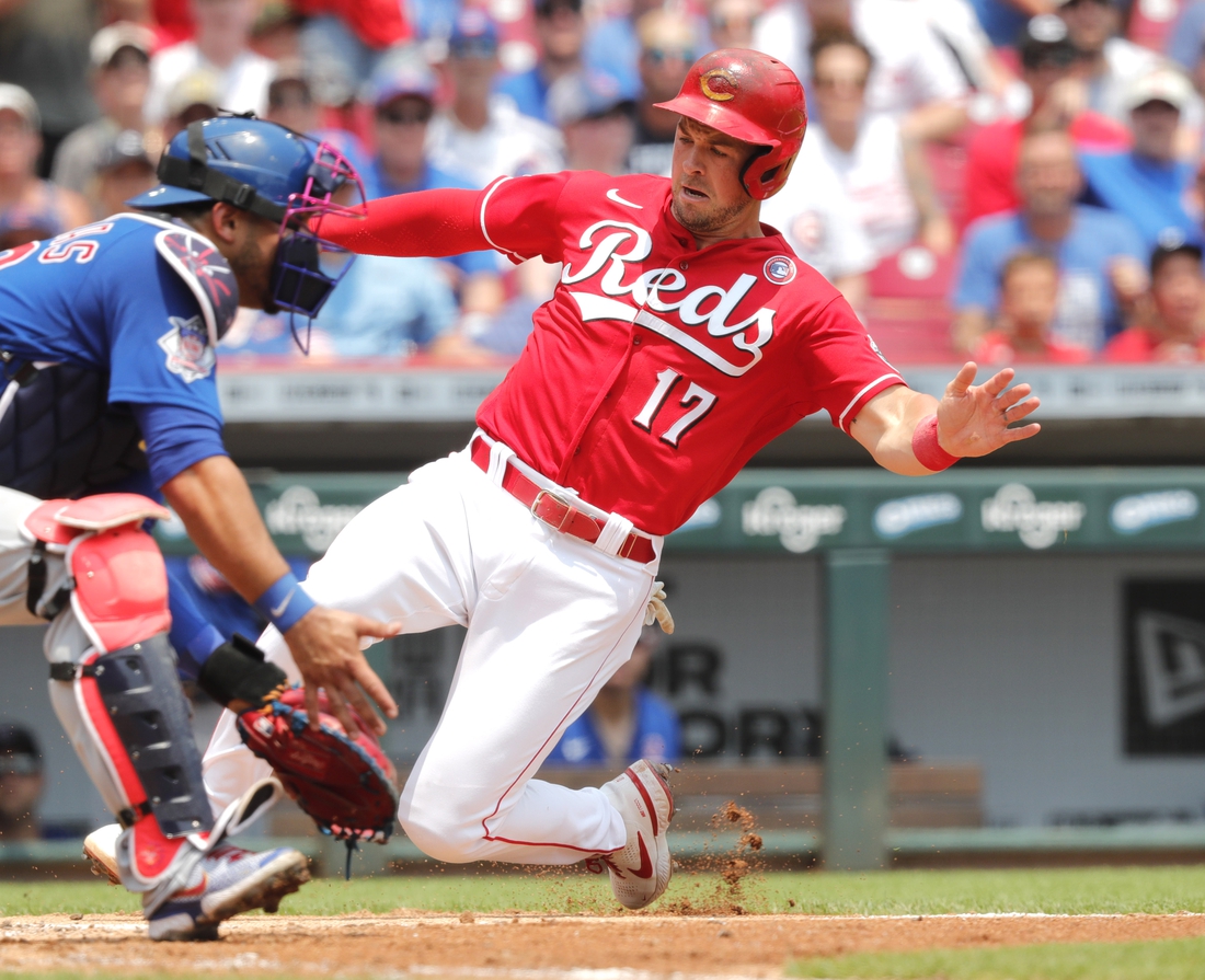 Cincinnati Reds Come From Behind To Sweep Sliding Cubs.