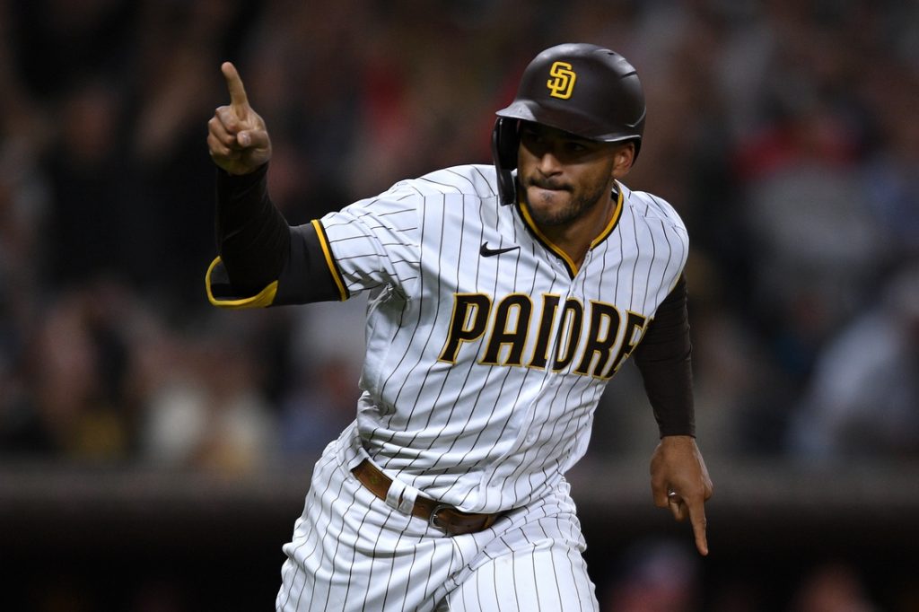 Padres Rally